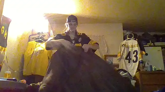 Snapshot of xxxTony999 chatting on 11-03-25, 11:26 xxxTony999 online show from 11-03-25, 11:26