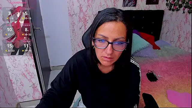 alma blue online show from 02-08-25, 08:53