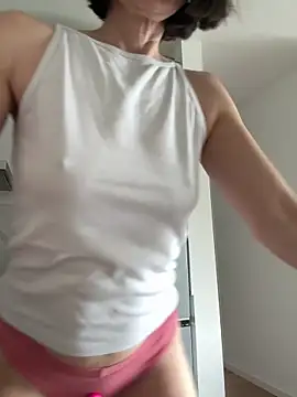 fuckable milf online show from 03-22-26, 10:51