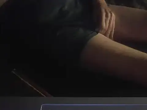 Snapshot of SpunFunT chatting on 10-24-25, 10:22 SpunFunT online show from 10-24-25, 10:22