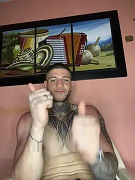 Snapshot of _jamesleandros1 chatting on 02-16-25, 11:48 jamesleandros1 online show from 02-16-25, 11:48