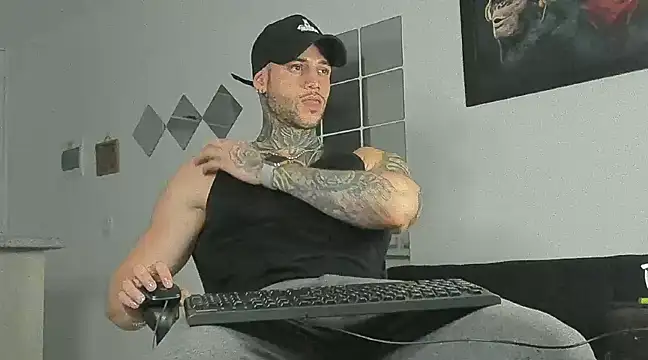 Snapshot of _jamesleandros1 chatting on 03-03-25, 12:59 jamesleandros1 online show from 03-03-25, 12:59