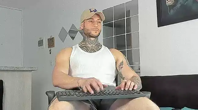 Snapshot of _jamesleandros1 chatting on 03-20-25, 08:08 jamesleandros1 online show from 03-20-25, 08:08