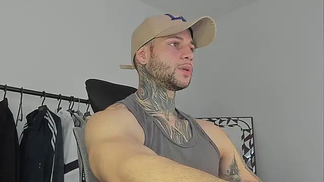 Snapshot of _jamesleandros1 chatting on 10-23-25, 03:11 jamesleandros1 online show from 10-23-25, 03:11