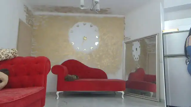 AnnaBellaLuckyXOXO online show from 03-22-25, 09:45