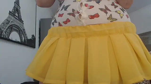 AnnaBellaLuckyXOXO online show from 03-25-26, 12:22