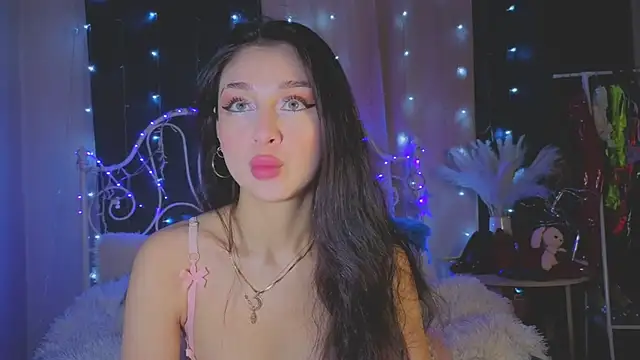 Snapshot of Funny_Bunny chatting on 02-07-26, 11:19 Funny Bunny online show from 02-07-26, 11:19