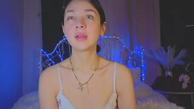 Snapshot of Funny_Bunny chatting on 02-10-26, 12:26 Funny Bunny online show from 02-10-26, 12:26