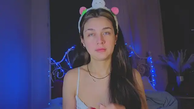 Funny Bunny online show from 04-05-26, 01:25