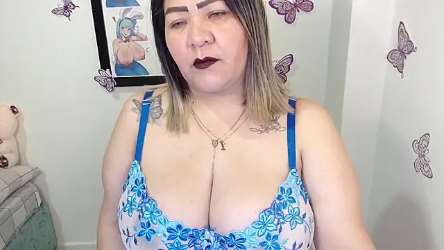 Dalessa Bigtits online show from 02-25-25, 11:33