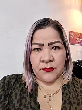 Dalessa Bigtits online show from 04-11-26, 09:08