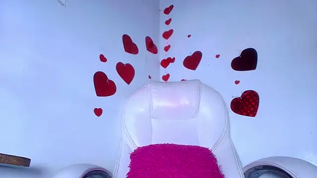 naomi kyse online show from 02-08-25, 09:13