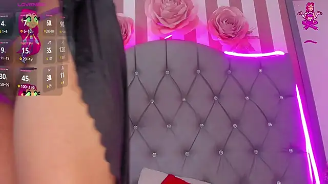 Snapshot of Star-Fire chatting on 12-04-24, 11:13 Star-Fire online show from 12-04-24, 11:13