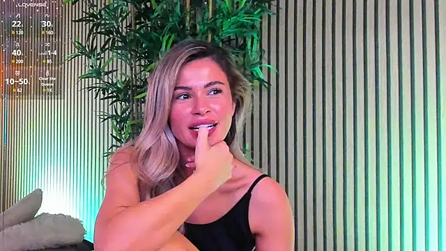 Snapshot of Avril_Cyrus chatting on 03-19-25, 10:22 Avril Cyrus online show from 03-19-25, 10:22