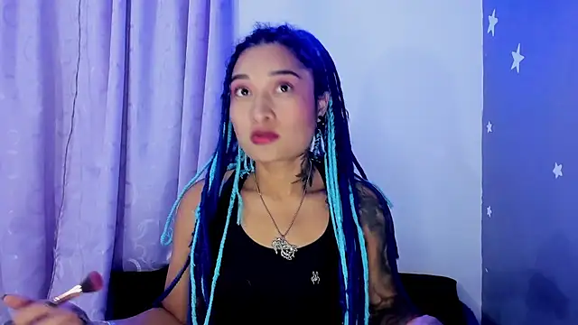 Snapshot of Eva_Lee_ chatting on 12-14-24, 05:29 Eva Lee online show from 12-14-24, 05:29