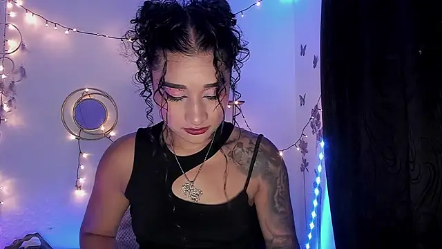 Snapshot of Eva_Lee_ chatting on 02-23-25, 05:34 Eva Lee online show from 02-23-25, 05:34