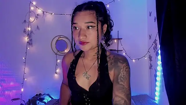 Snapshot of Eva_Lee_ chatting on 03-04-25, 07:30 Eva Lee online show from 03-04-25, 07:30