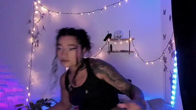 Snapshot of Eva_Lee_ chatting on 03-06-25, 07:25 Eva Lee online show from 03-06-25, 07:25