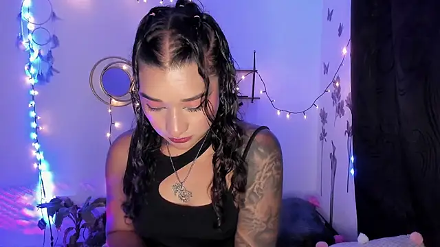 Snapshot of Eva_Lee_ chatting on 03-15-25, 07:20 Eva Lee online show from 03-15-25, 07:20