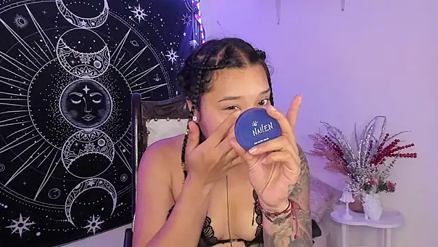 Eva Lee  online show from 02-13-26, 08:54