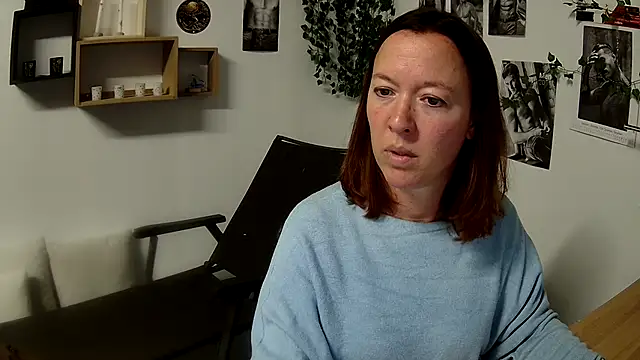 Snapshot of AnyaKrey@xh chatting on 12-14-24, 02:21 AnyaKreyxh online show from 12-14-24, 02:21