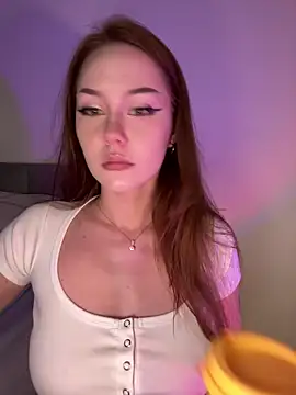 Meow Sophie online show from 06-30-26, 05:14