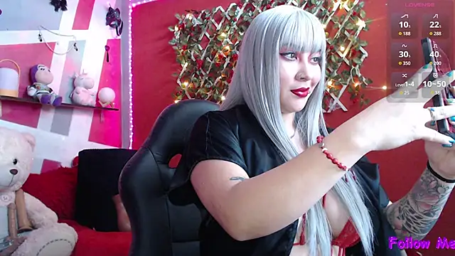 nathalie zanettii online show from 09-13-25, 08:52