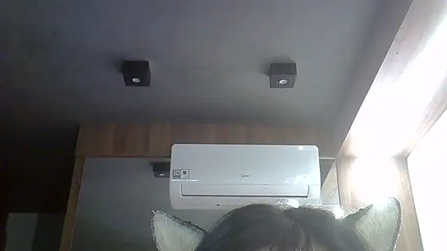 Snapshot of Skinny-Kitten chatting on 04-21-26, 09:17 Skinny-Kitten online show from 04-21-26, 09:17