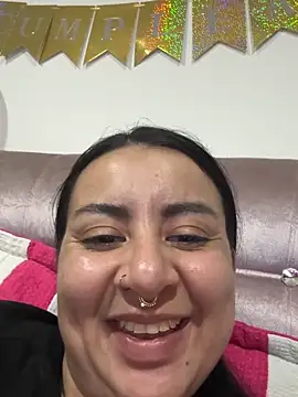 Snapshot of Abril_Luv chatting on 02-07-26, 02:26 Abril Luv online show from 02-07-26, 02:26