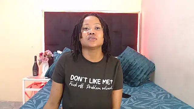 Snapshot of CancerGodessX chatting on 02-12-25, 03:07 CancerGodessX online show from 02-12-25, 03:07