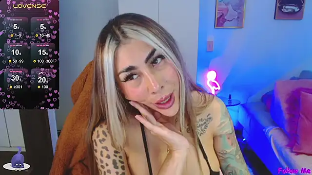 Martina Dash online show from 01-22-25, 10:05