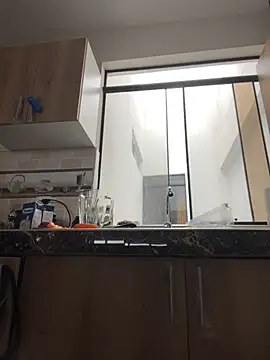 Snapshot of LuceroRm chatting on 11-27-25, 06:43 LuceroRm online show from 11-27-25, 06:43