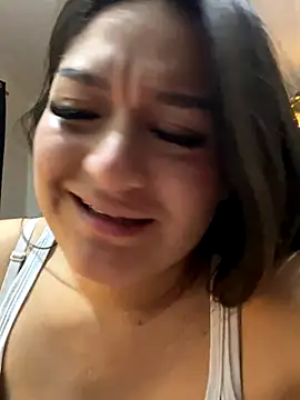 LuceroRm online show from 12-17-25, 04:51