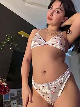 Snapshot of Tasty_Nora chatting on 12-02-25, 05:13 Tasty Nora online show from 12-02-25, 05:13