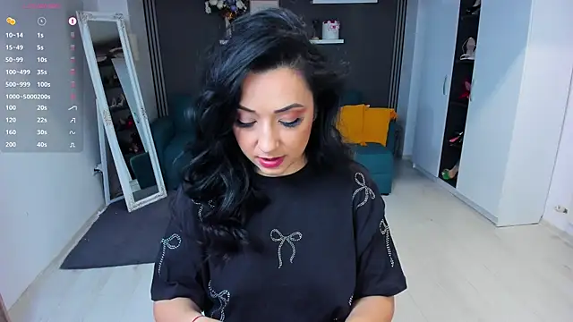 Snapshot of Christall_StarXX chatting on 11-26-25, 08:43 Christall StarXX online show from 11-26-25, 08:43