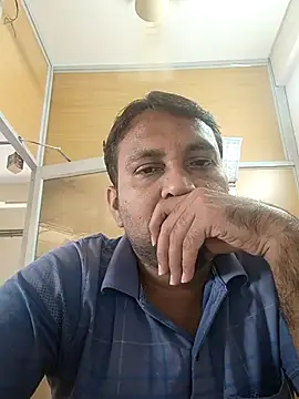 adicma123 online show from 11-14-25, 07:07