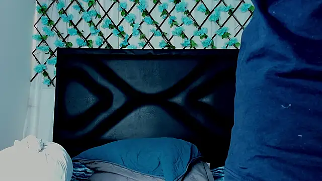 EmmaWilliamss online show from 01-14-25, 03:04