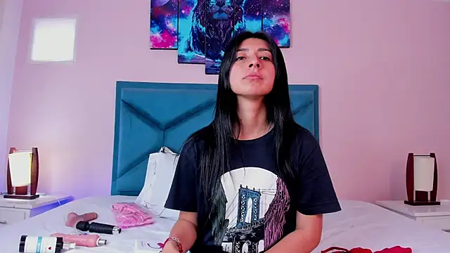 EmmaWilliamss online show from 02-07-25, 03:19