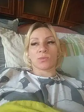 Snapshot of ulika1989 chatting on 06-28-26, 06:19 ulika1989 online show from 06-28-26, 06:19