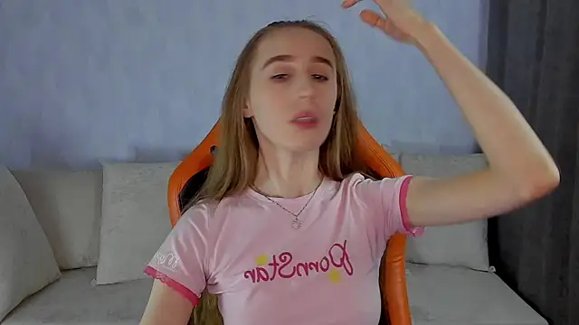  mira cle  online show from 11-06-25, 11:04