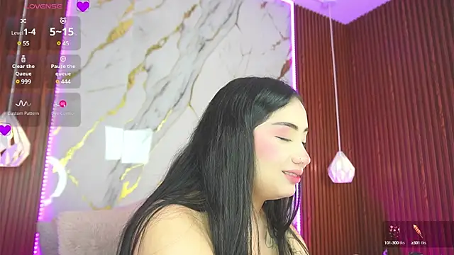 haylie  online show from 12-31-24, 06:27