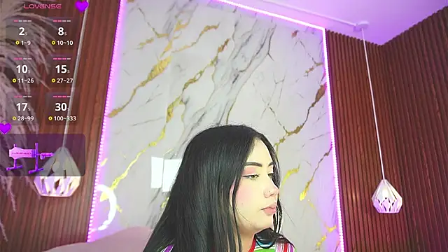 haylie  online show from 01-30-25, 06:03