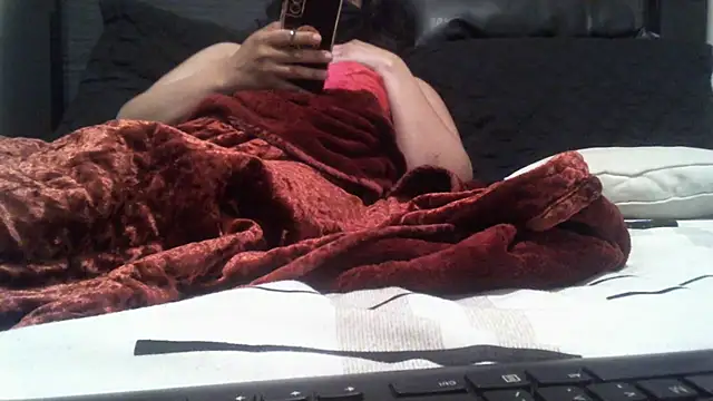 Snapshot of lofibunni chatting on 05-30-26, 04:09 lofibunni online show from 05-30-26, 04:09
