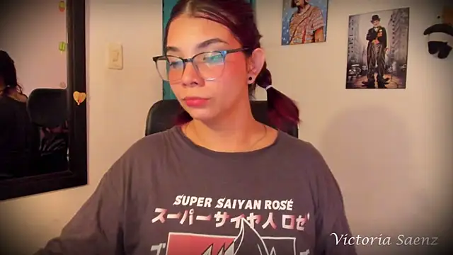 Snapshot of victoriaasaenz_ chatting on 03-20-25, 12:40 victoriaasaenz online show from 03-20-25, 12:40