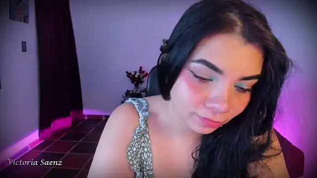 victoriaasaenz  online show from 03-26-26, 12:50