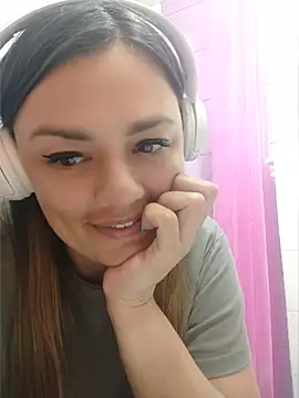 Snapshot of KrissSexi chatting on 07-13-26, 07:16 KrissSexi online show from 07-13-26, 07:16