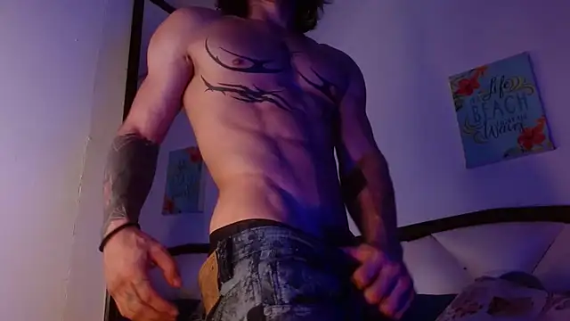 Snapshot of AlbertBernal69 chatting on 09-15-25, 03:39 AlbertBernal69 online show from 09-15-25, 03:39