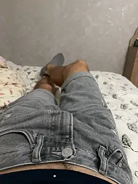 mihaixxx1 online show from 10-23-25, 04:06