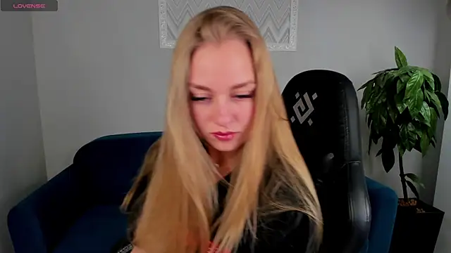 Barbie Lis online show from 03-19-25, 12:37