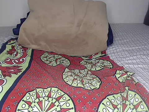 Snapshot of judyshinel20 chatting on 10-11-25, 02:22 judyshinel20 online show from 10-11-25, 02:22